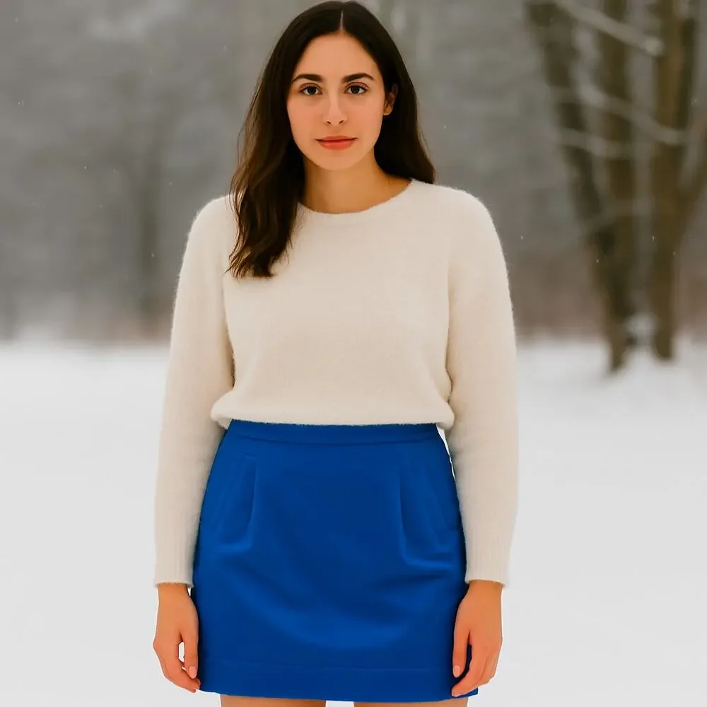 Club Monaco SZ 6 Royal Blue Satin Mini Skirt Pockets Lined Style 00300812